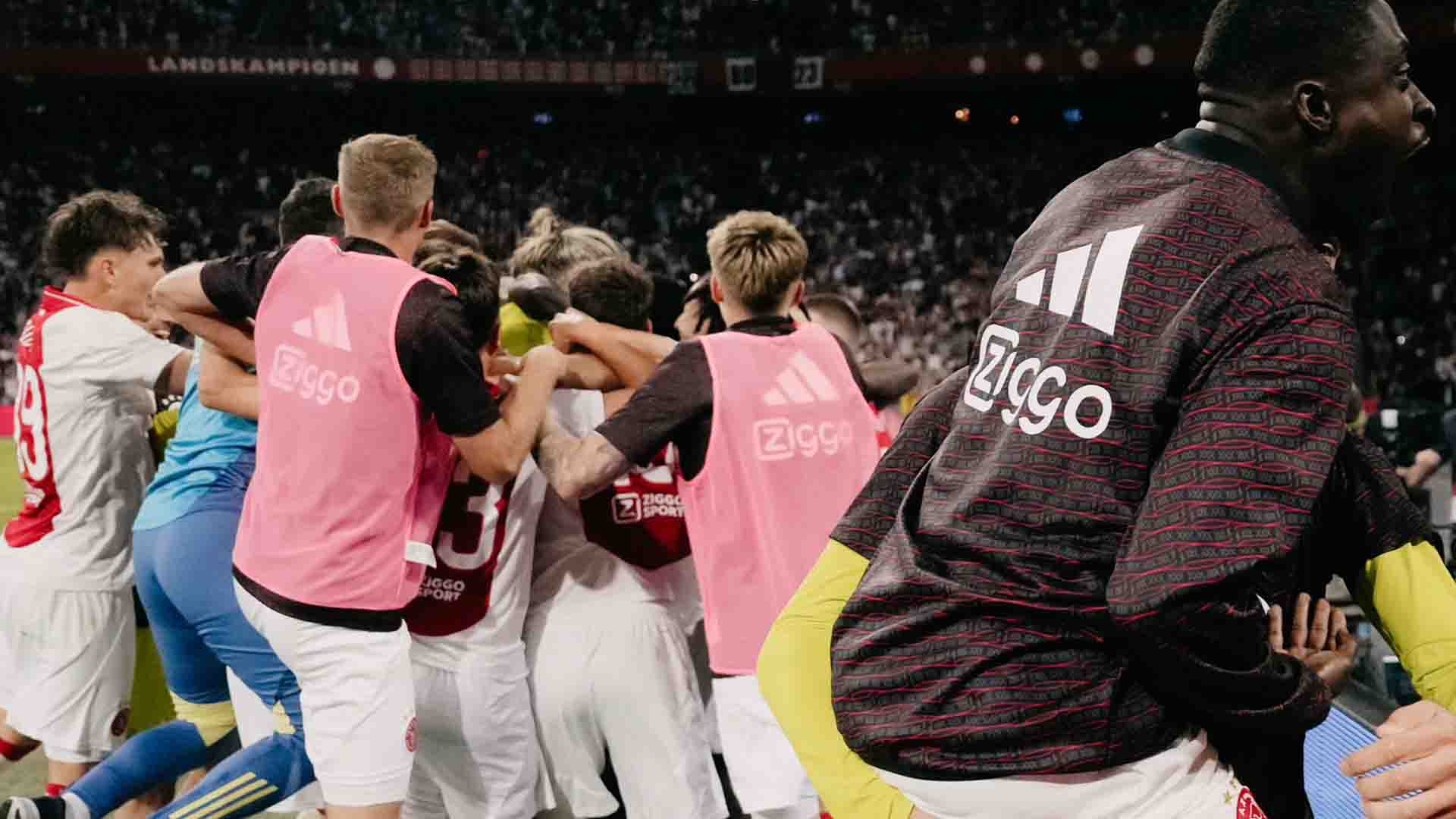 Ajax Amsterdam Berjuang di Kompetisi Eropa Musim Ini